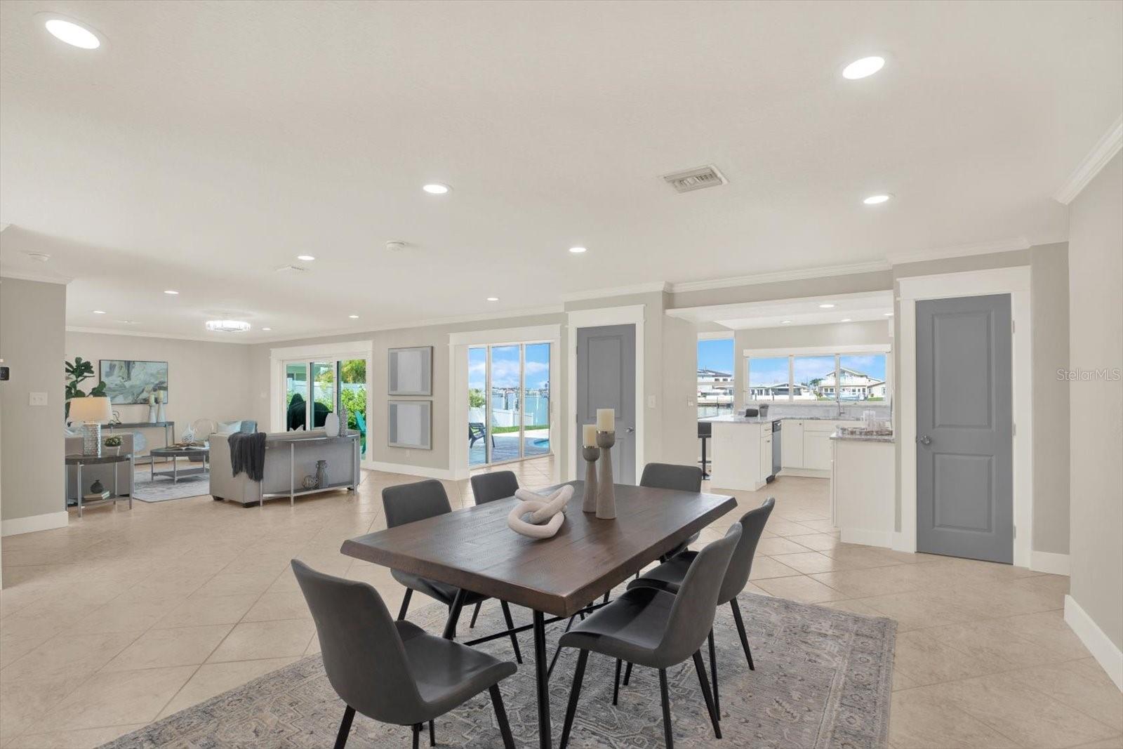 OAKHURST SHORES 3RD ADD - Residential