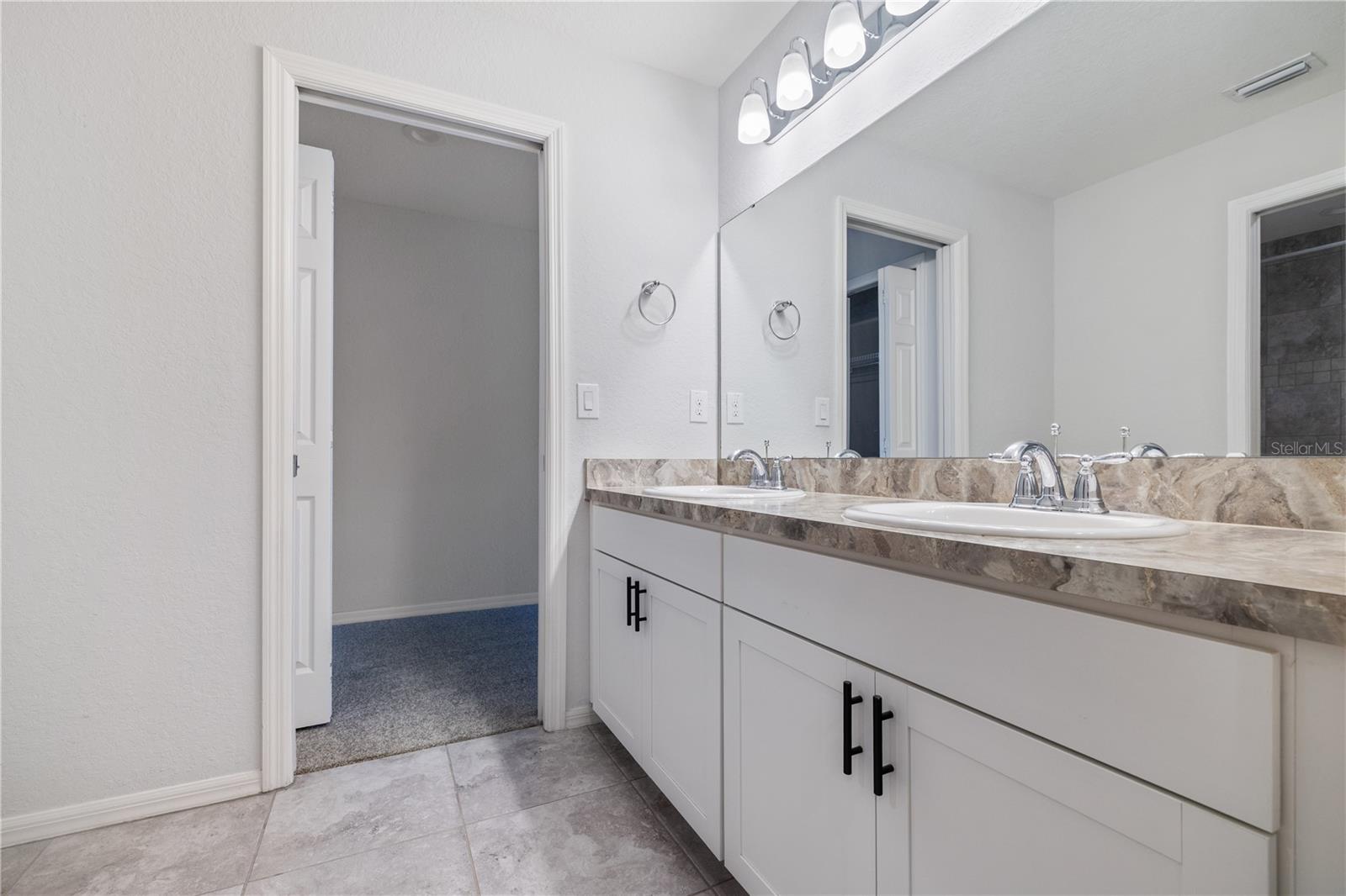 TUSCANY BAY - Residential