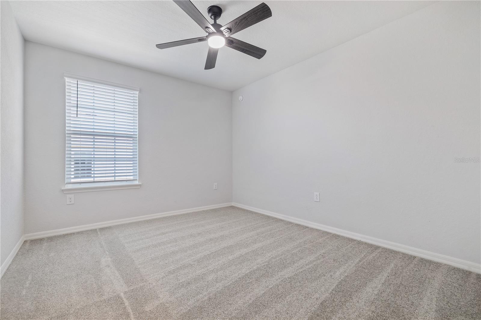 TUSCANY BAY - Residential