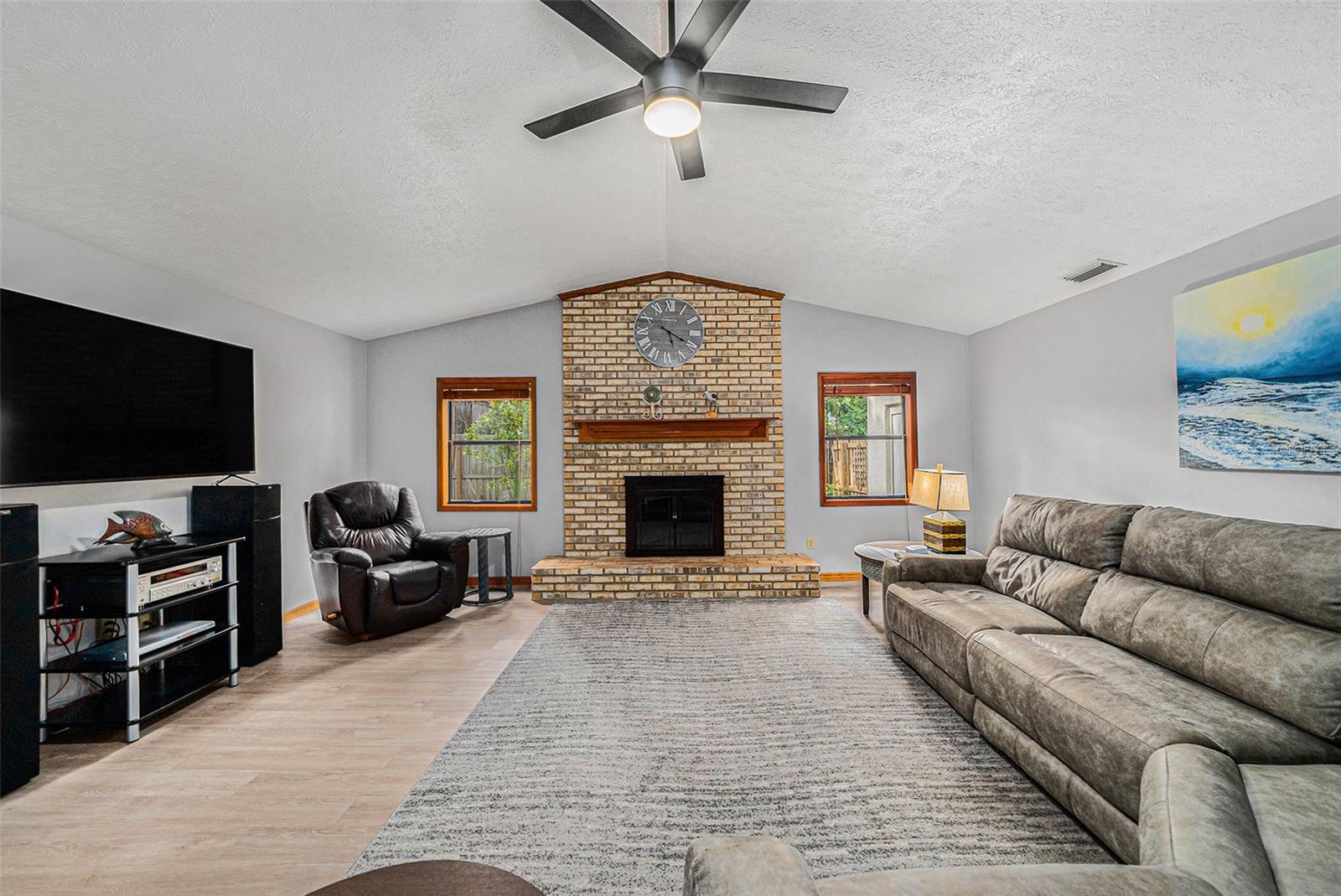 2838 TIMBER KNOLL DRIVE