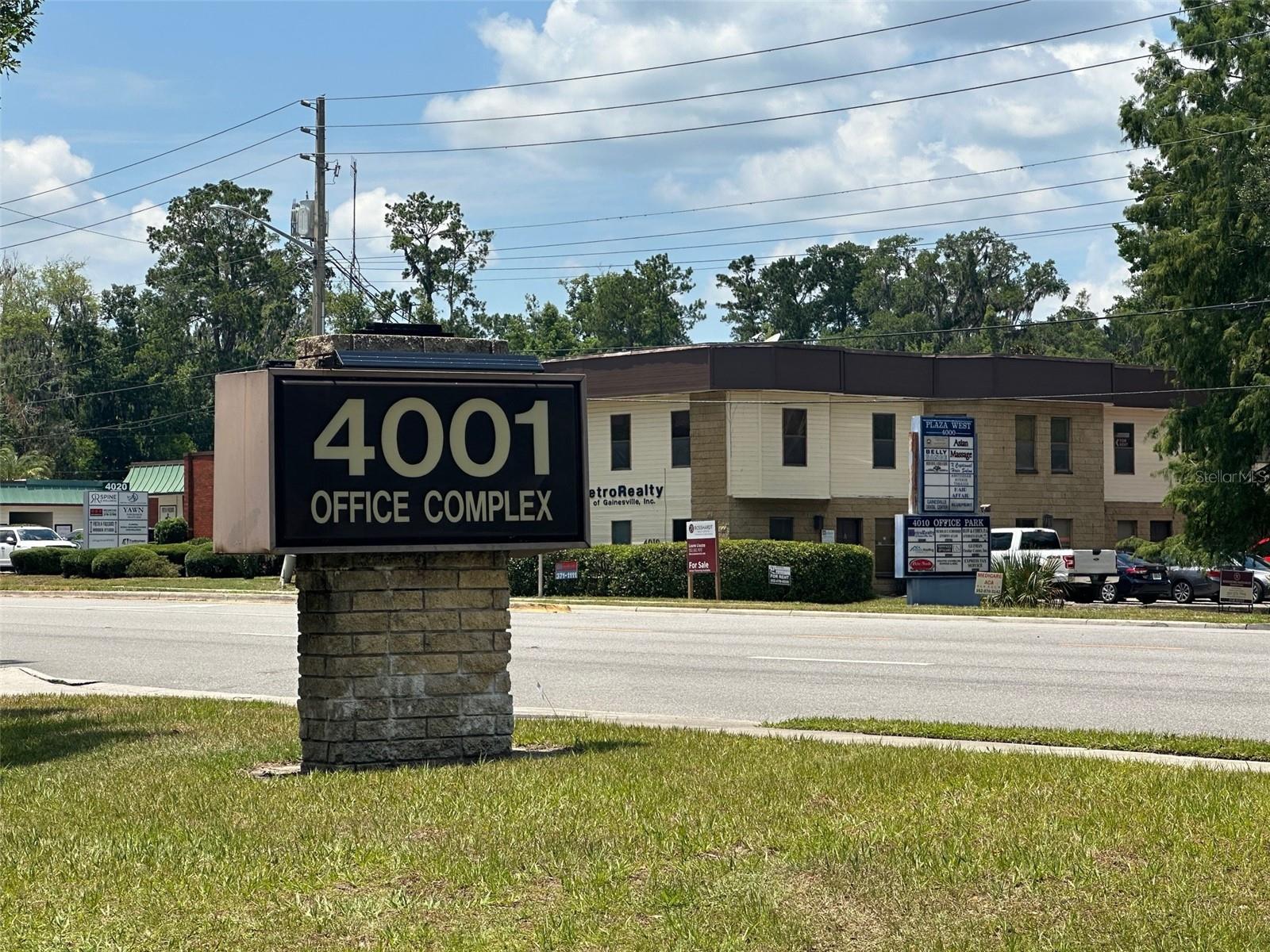 Suite D4 is a versatile and convenient office space located in a highly desirable West Gainesville business park on Newberry Road. Just a short drive from UF, I-75, and the North Florida Regional Medical Center, this suite provides ideal positioning for businesses seeking accessibility and client convenience.
Suite D4 offers 1,500 +/- sq ft of customizable workspace, featuring a reception area, 4 offices, a conference room (or executive office), kitchenette, 2 bathrooms, and storage room. All offices have windows for great natural light and there is AT&T fiber in the building.
Whether you’re seeking a turnkey suite for consulting, medical services, or creative office use, Suite D4 provides the flexible foundation your business needs.