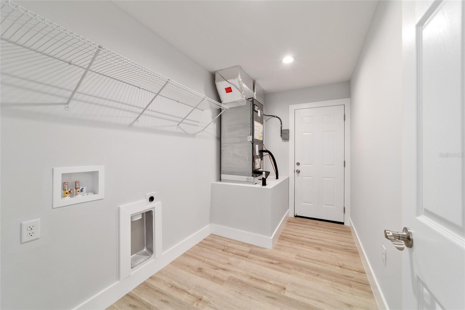 SILVER SPGS SHORES - Residential