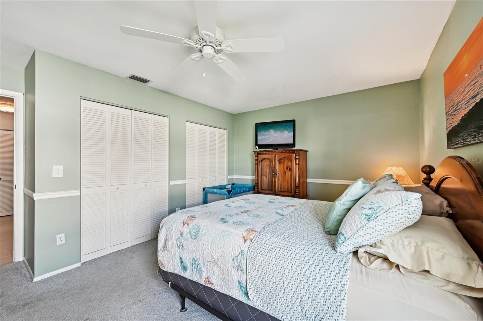 VILLAGE GREEN OF BRADENTON SEC 8 - Residential