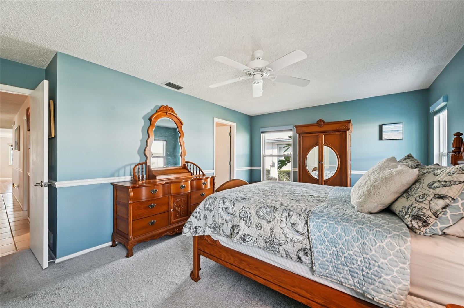 VILLAGE GREEN OF BRADENTON SEC 8 - Residential