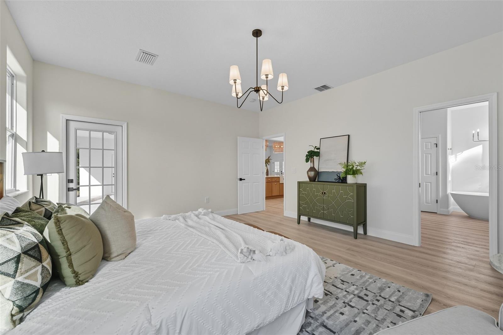 CAPE ORLANDO ESTATES - Residential