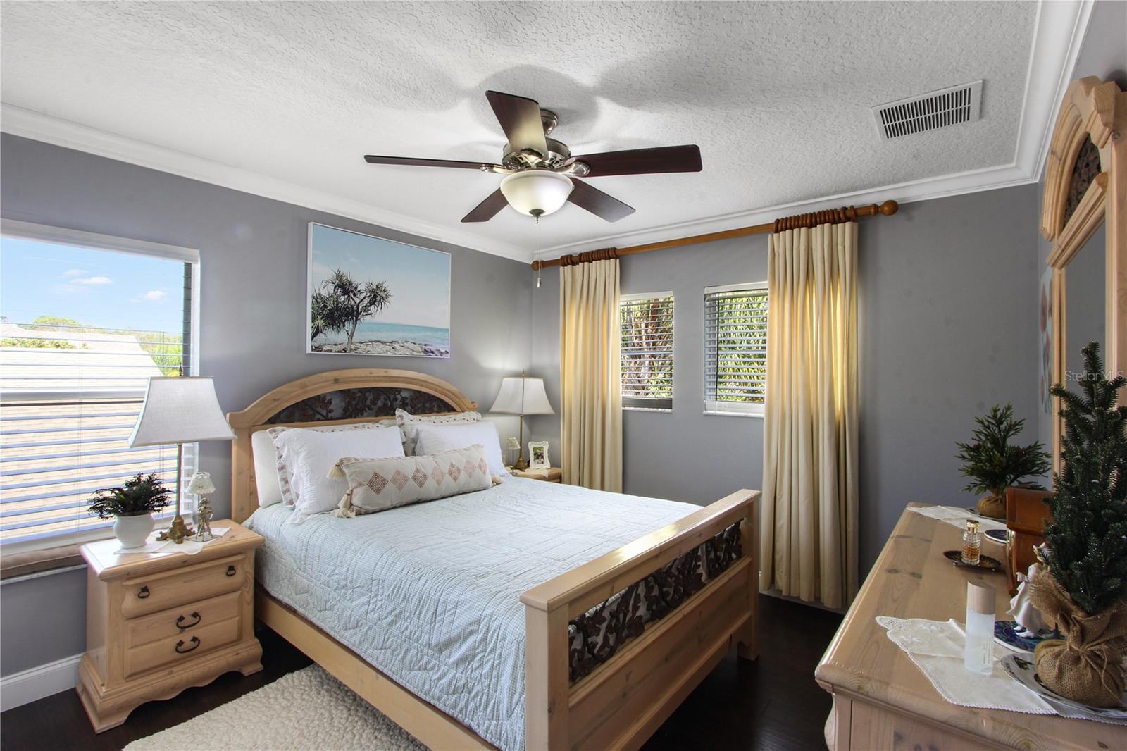 STONEYBROOK HILLS 18 - Residential