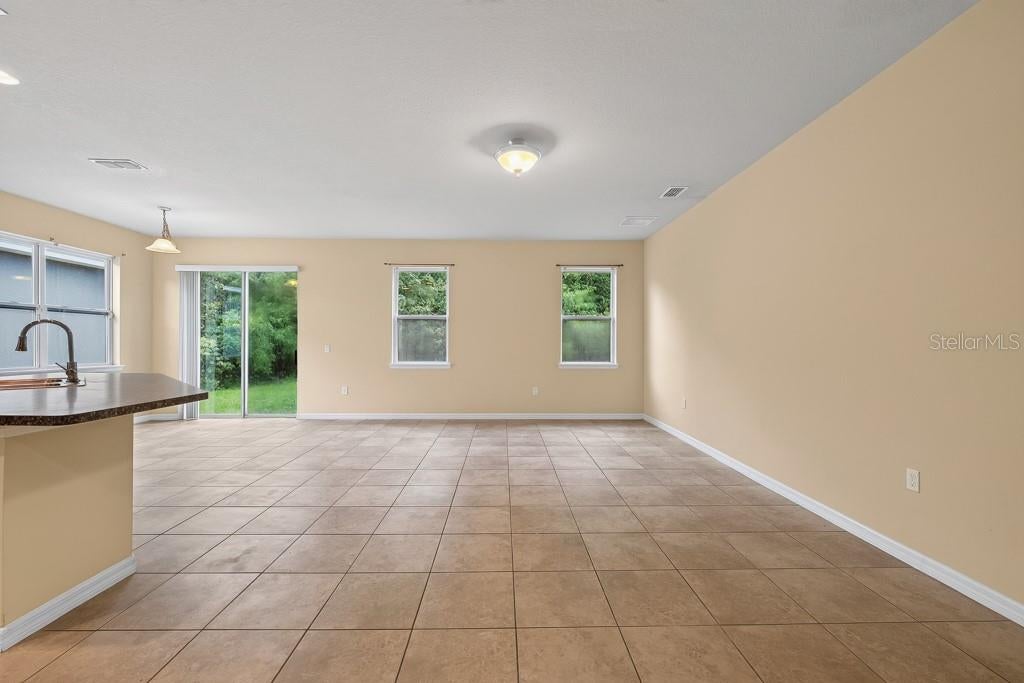 11601 TANGLE STONE DRIVE, GIBSONTON, FL, 33534 2 11601 TANGLE STONE DRIVE
