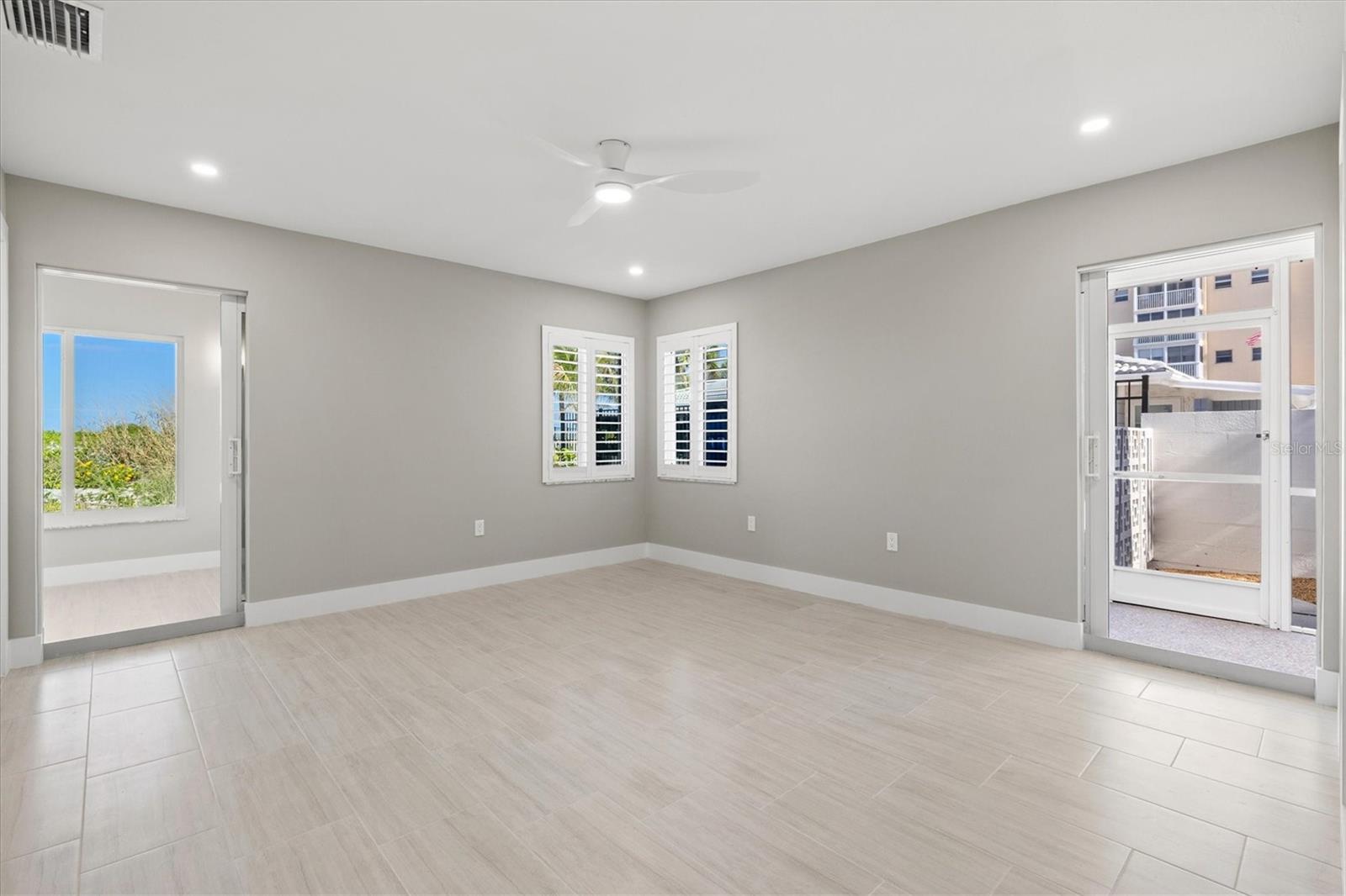 CHATEAUGAY - Residential