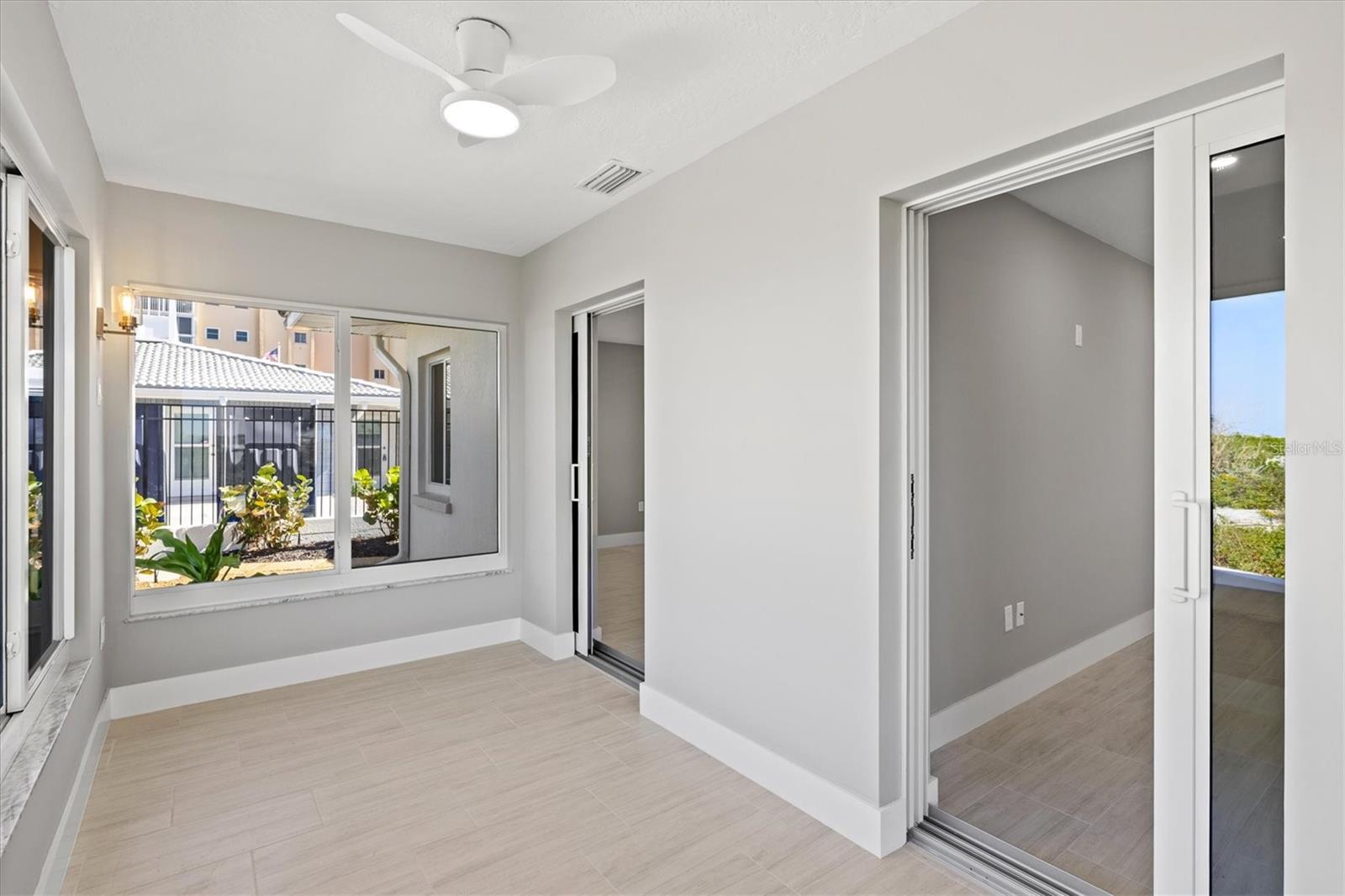 CHATEAUGAY - Residential