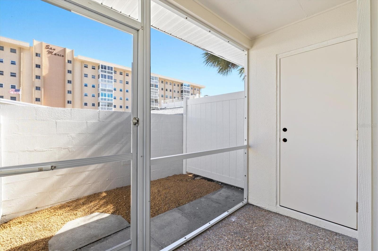 CHATEAUGAY - Residential