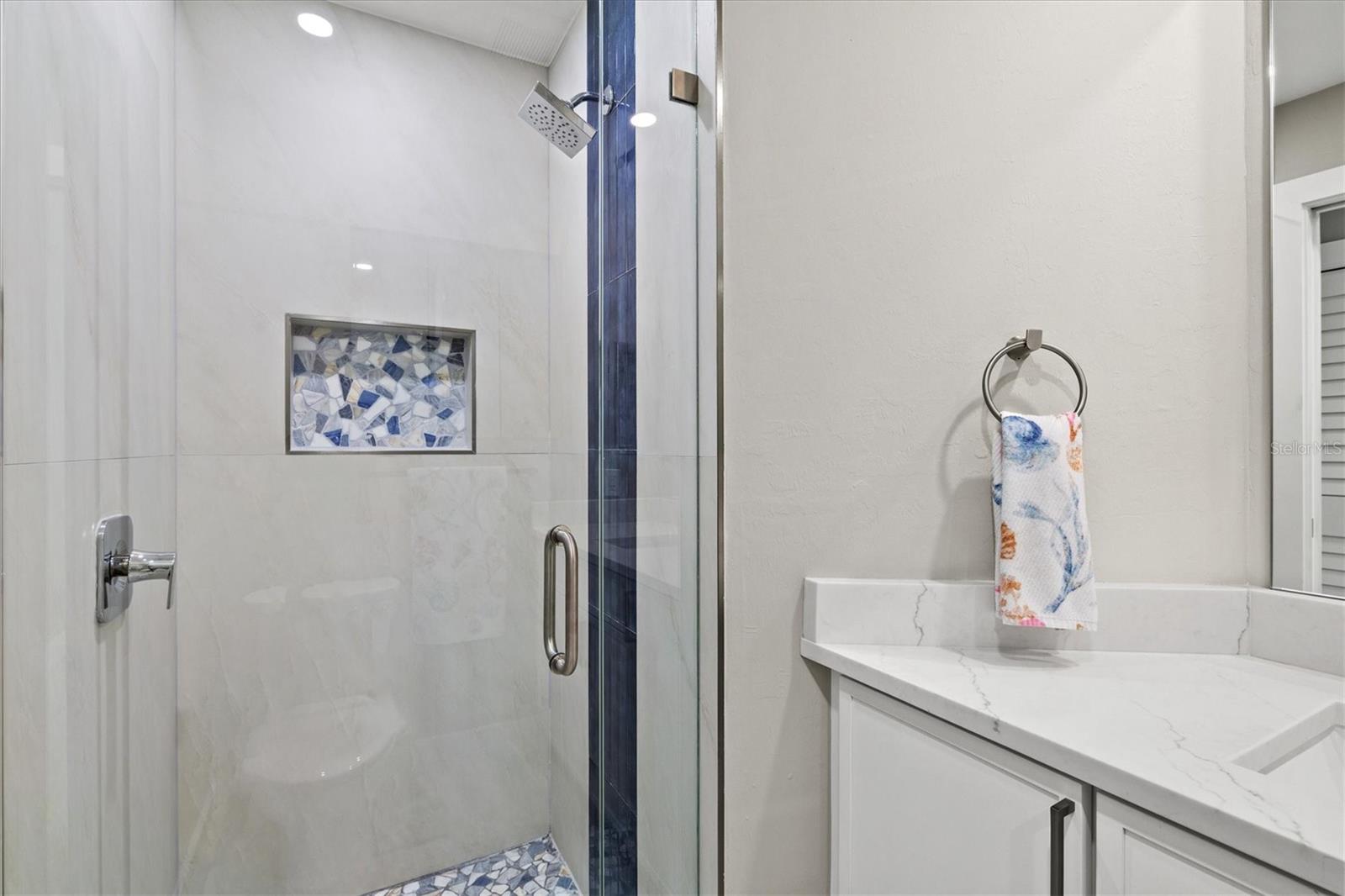 CHATEAUGAY - Residential