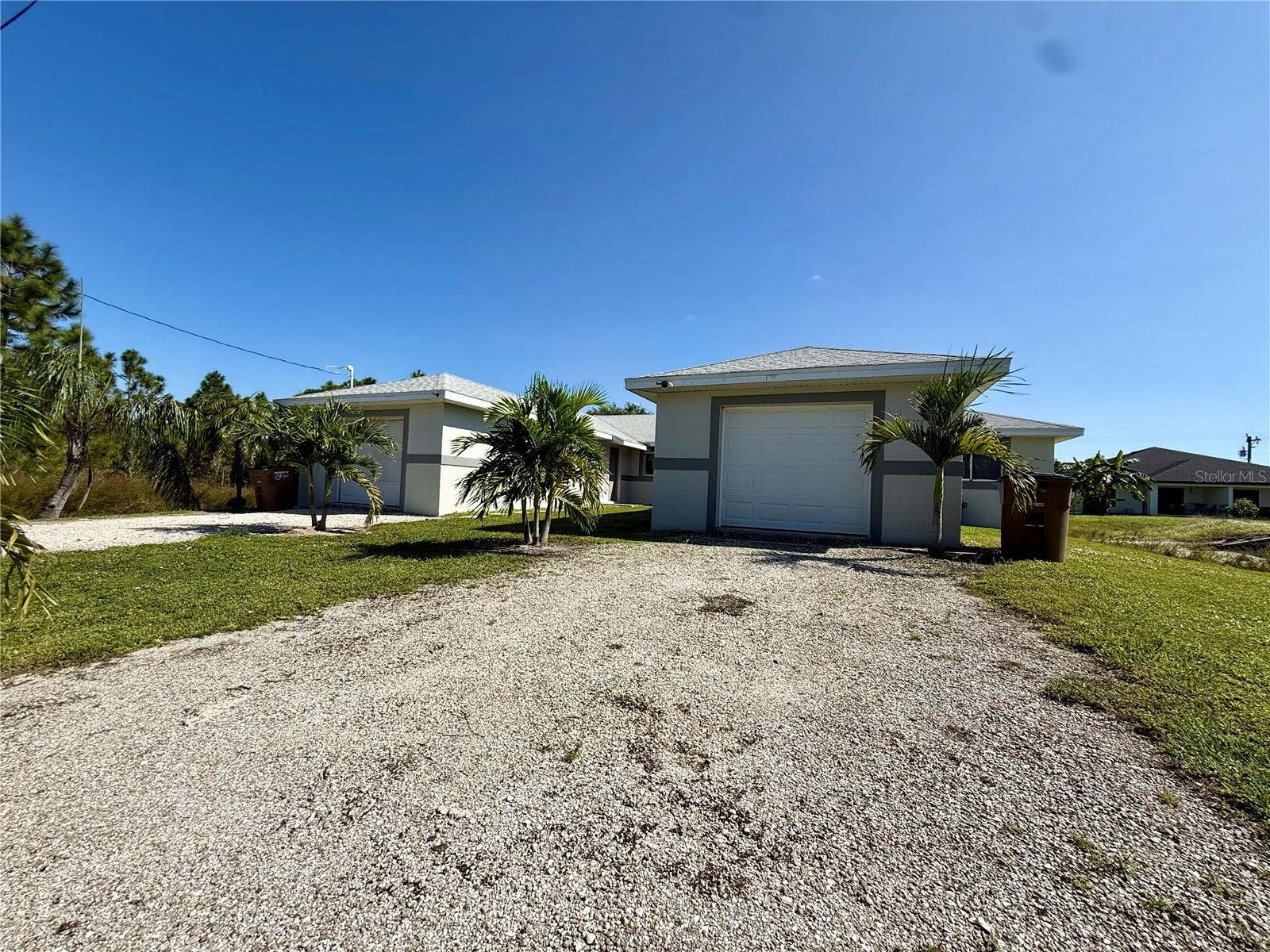 777-779 BEDFORD DRIVE