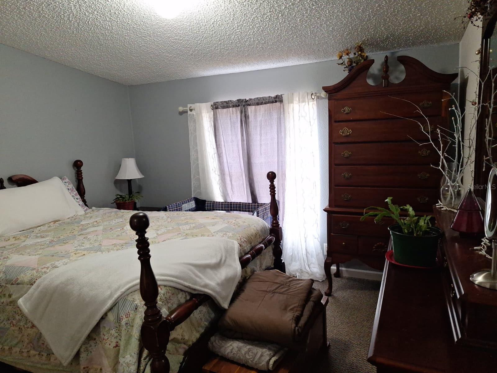 QUAIL HAMMOCK - Residential