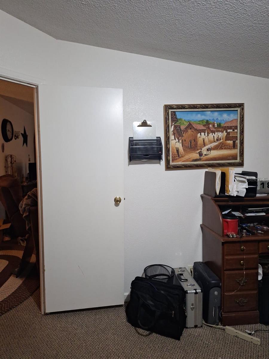 QUAIL HAMMOCK - Residential