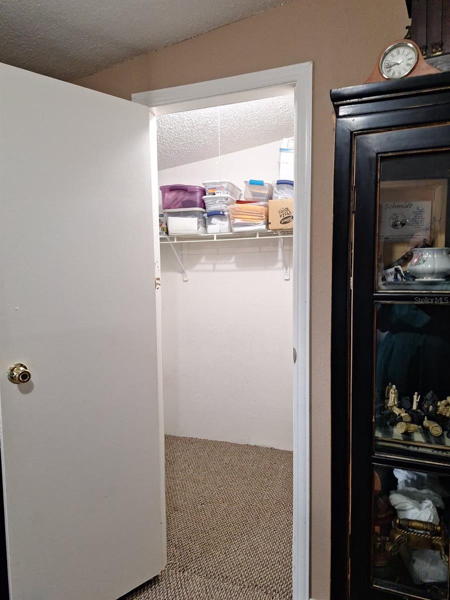 QUAIL HAMMOCK - Residential