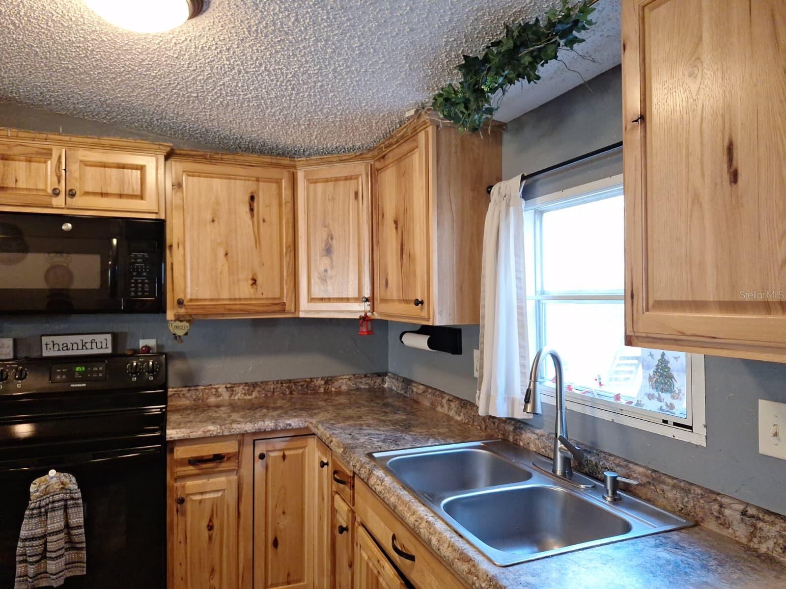 QUAIL HAMMOCK - Residential