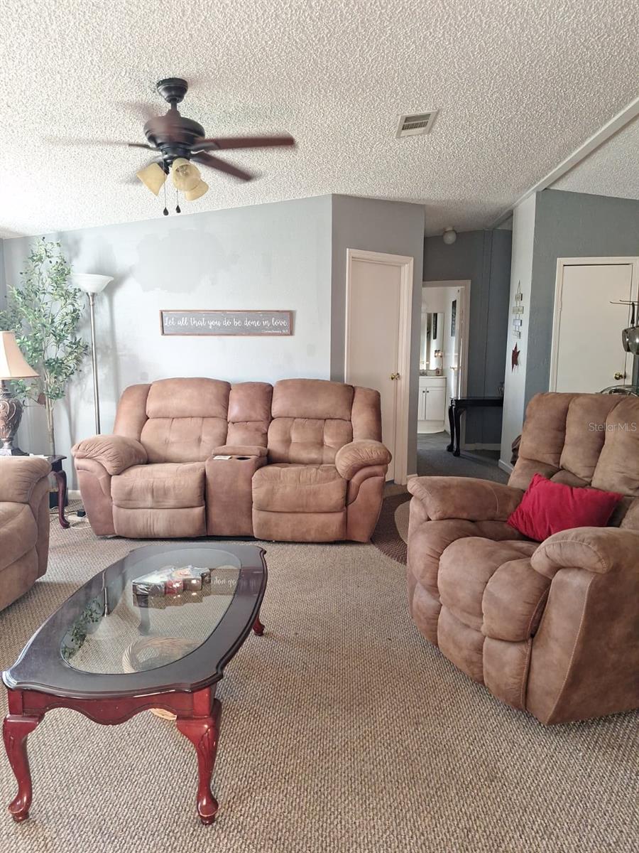 QUAIL HAMMOCK - Residential