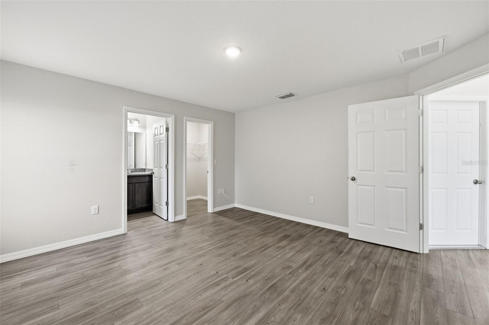 CITRUS SPGS UNIT 27 - Residential