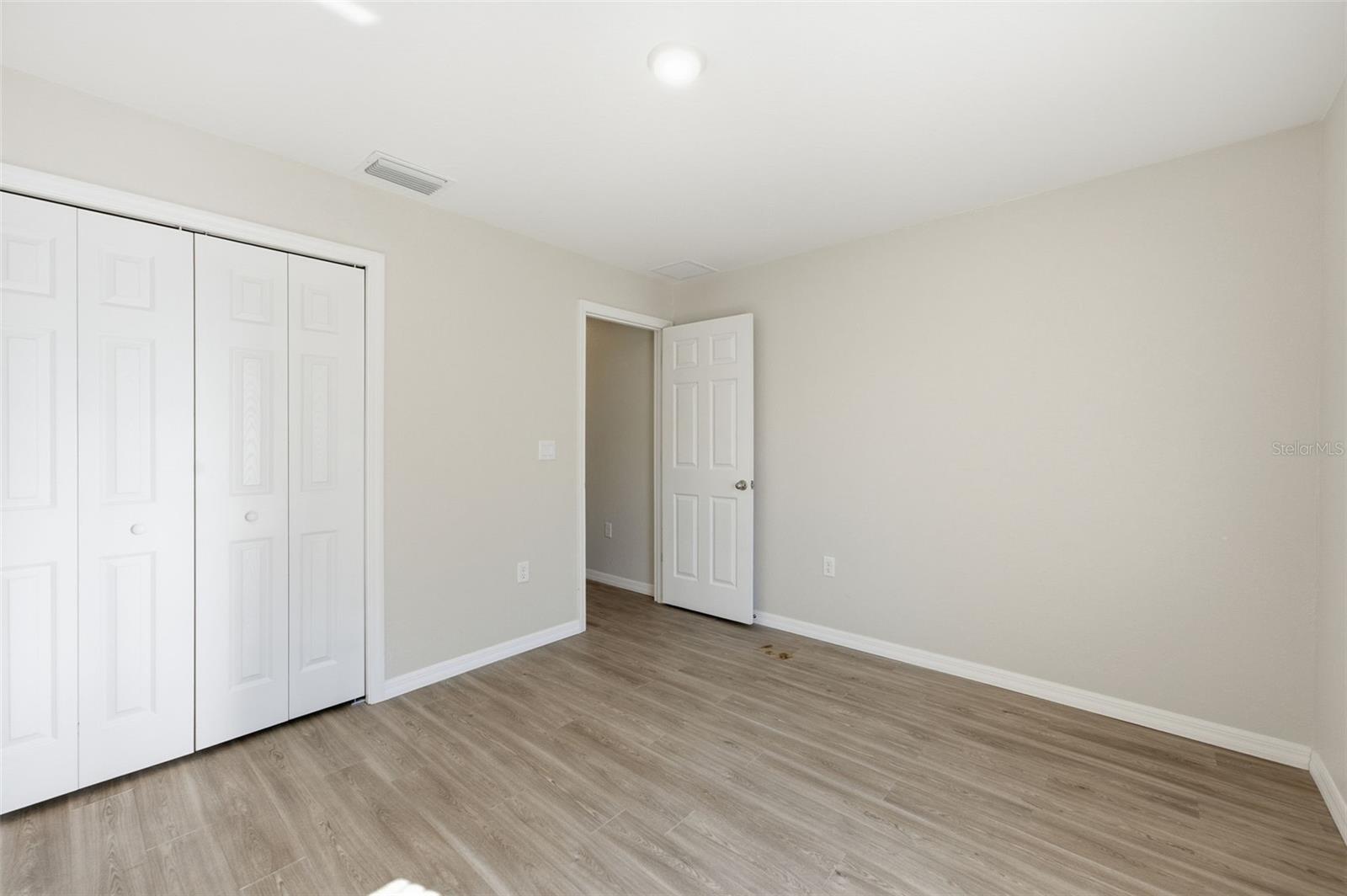 CITRUS SPGS UNIT 27 - Residential