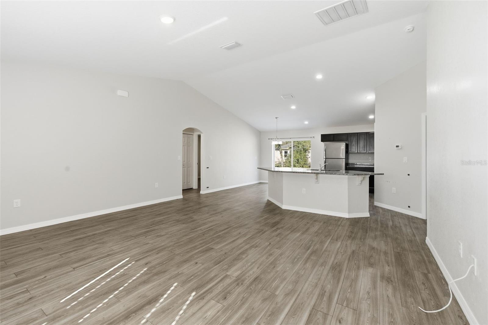 CITRUS SPGS UNIT 27 - Residential