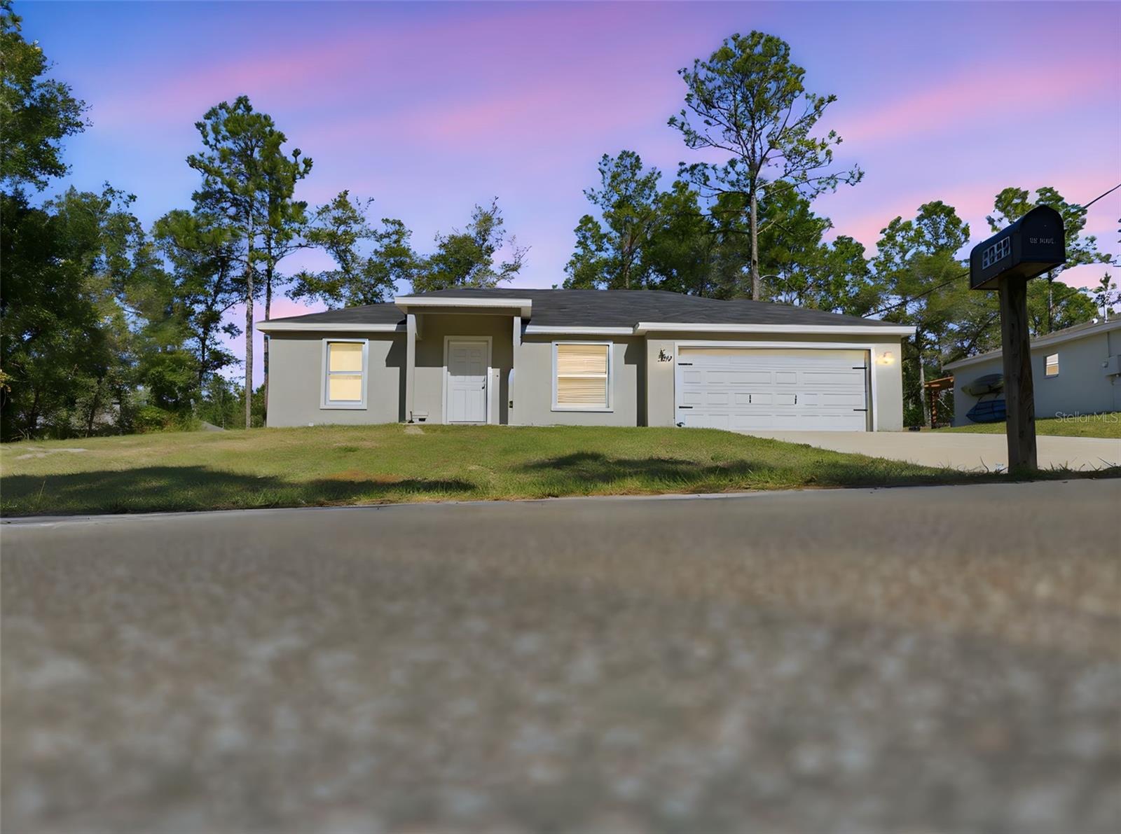 2039 W SHELLBARK DRIVE