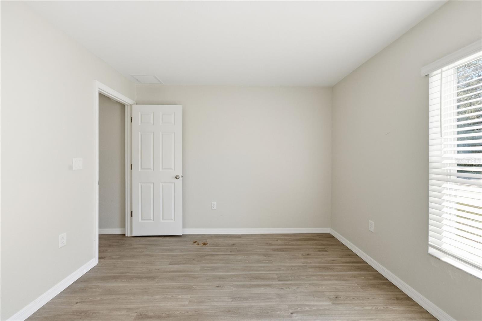 CITRUS SPGS UNIT 27 - Residential