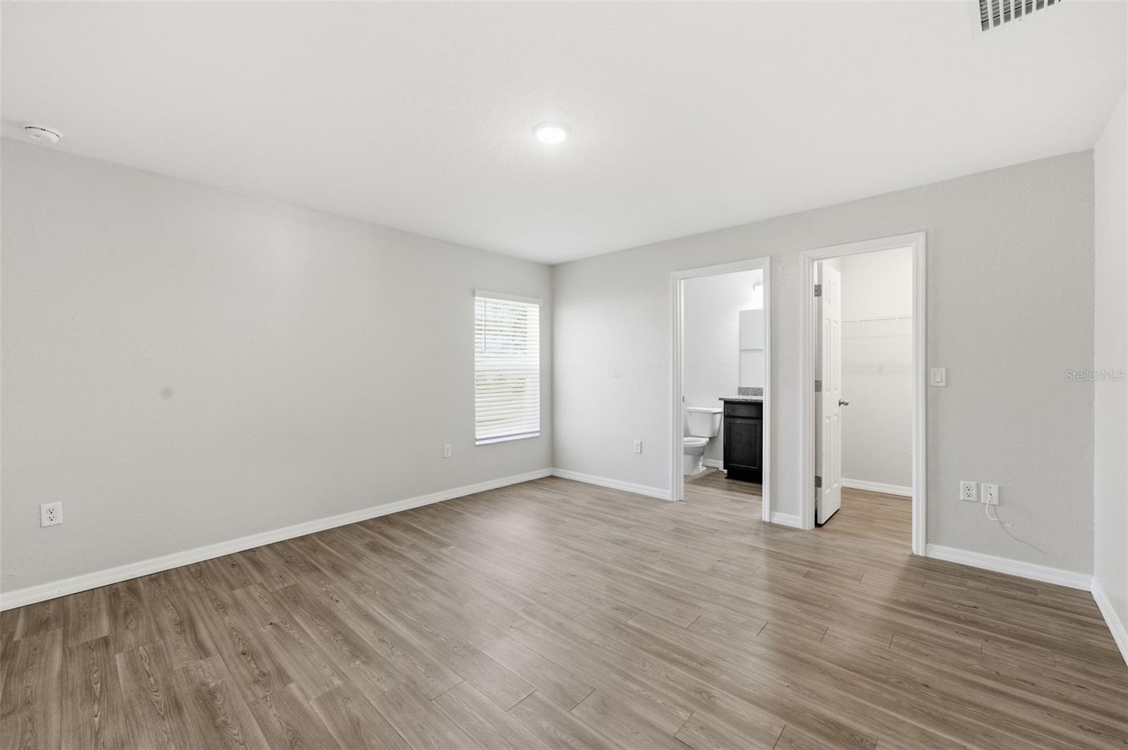 CITRUS SPGS UNIT 27 - Residential