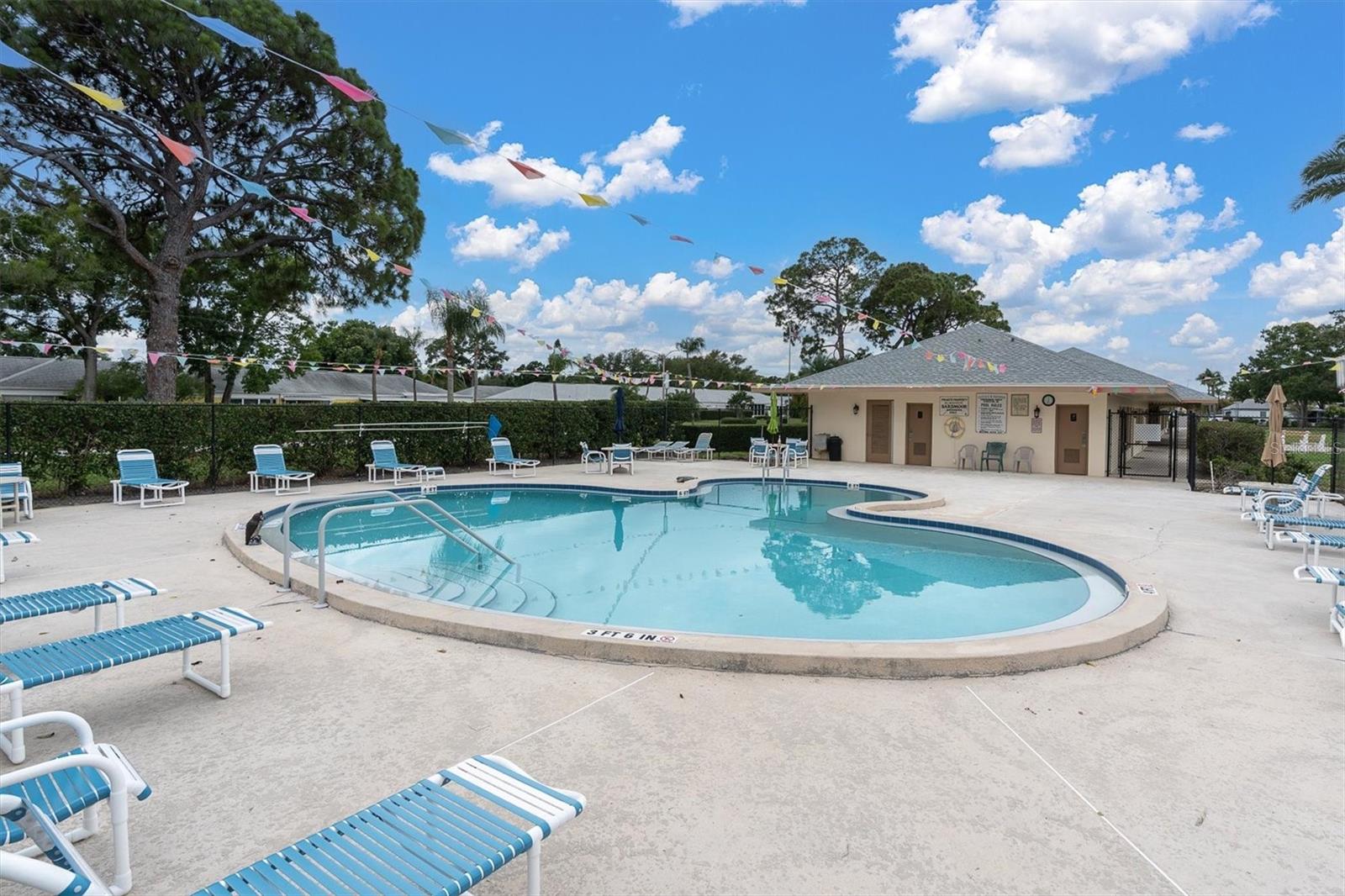 8236 BRENTWOOD ROAD