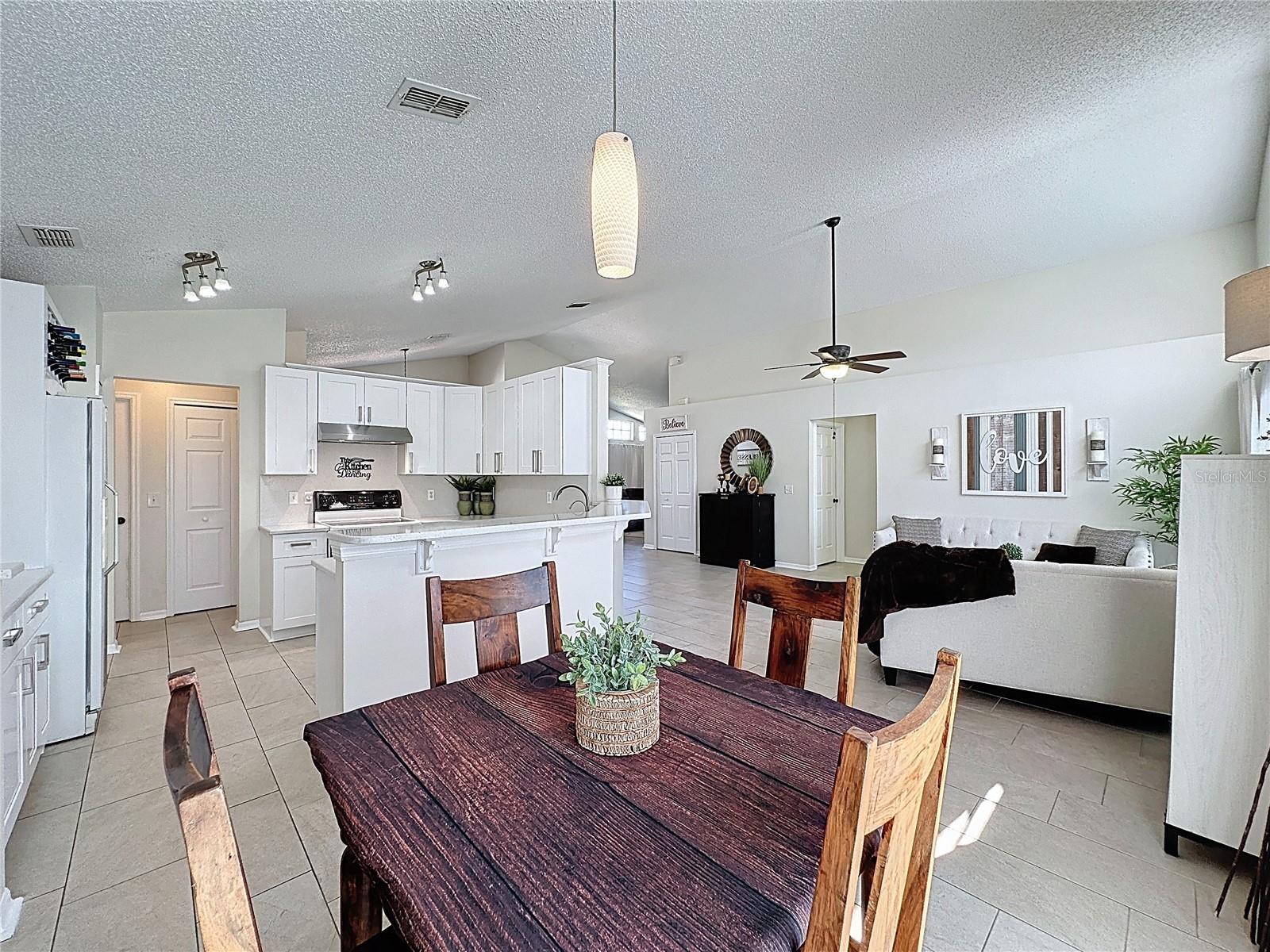 SUNRIDGE WOODS PH 03 - Residential