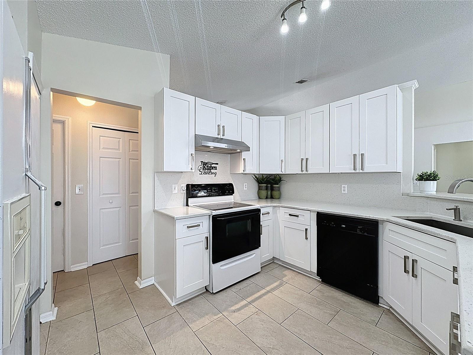 SUNRIDGE WOODS PH 03 - Residential