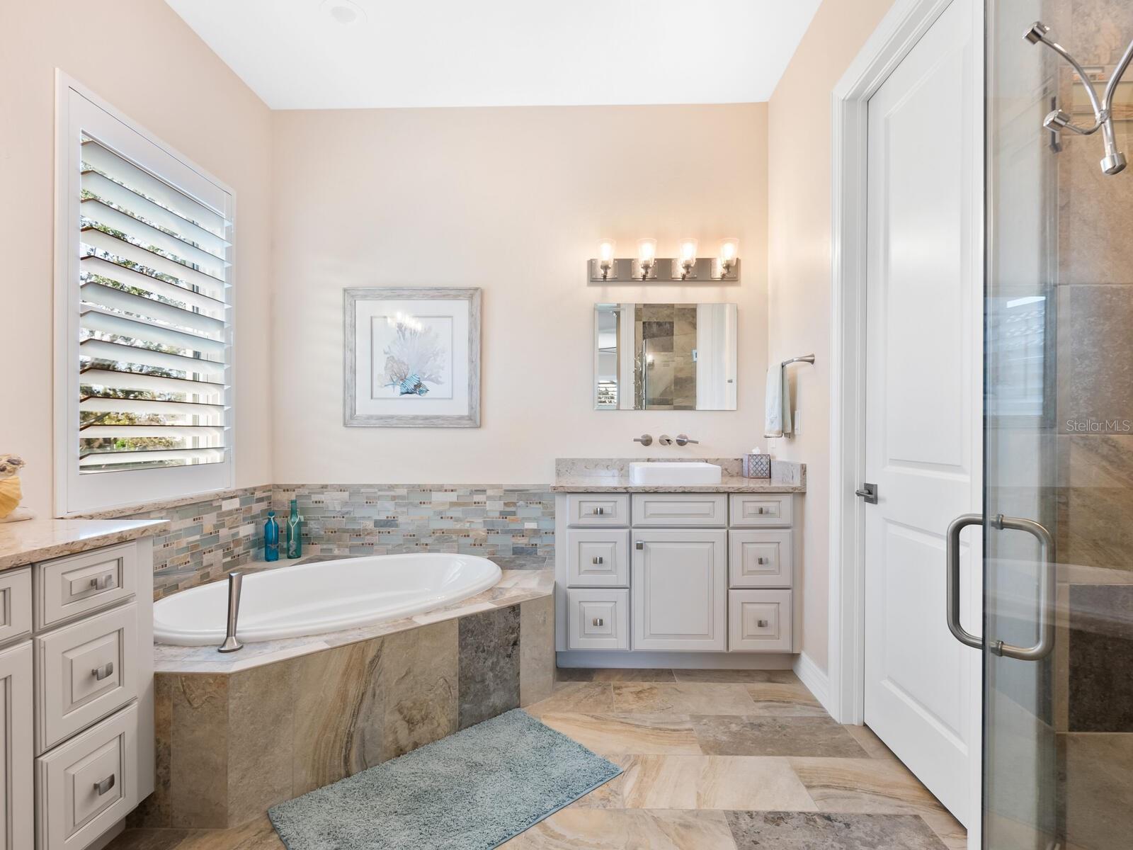 HARBOUR LANDINGS ESTATES - Residential