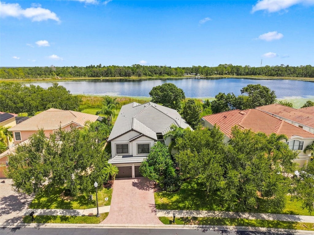 Photo of 2707 Lakebreeze Lane S, Clearwater, FL 33759 (MLS # TB8547014)