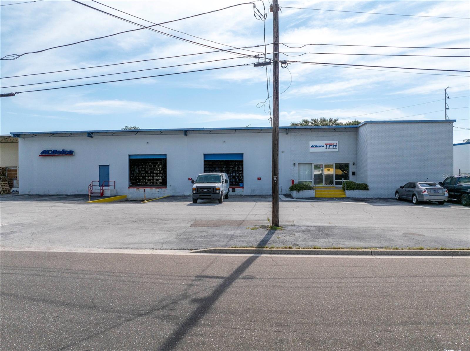 Masonry warehouse and showroom centrally located in St. Petersburg. This 10,200 SF industrial space is not in a flood zone, and is conveniently located between I-275 and US-19 off 30th Avenue North. Building has a fenced side yard and two dock high roll up doors. Good size showroom and small offices are air conditioned space. Long term tenant in place, would be a great investment or exchange opportunity.