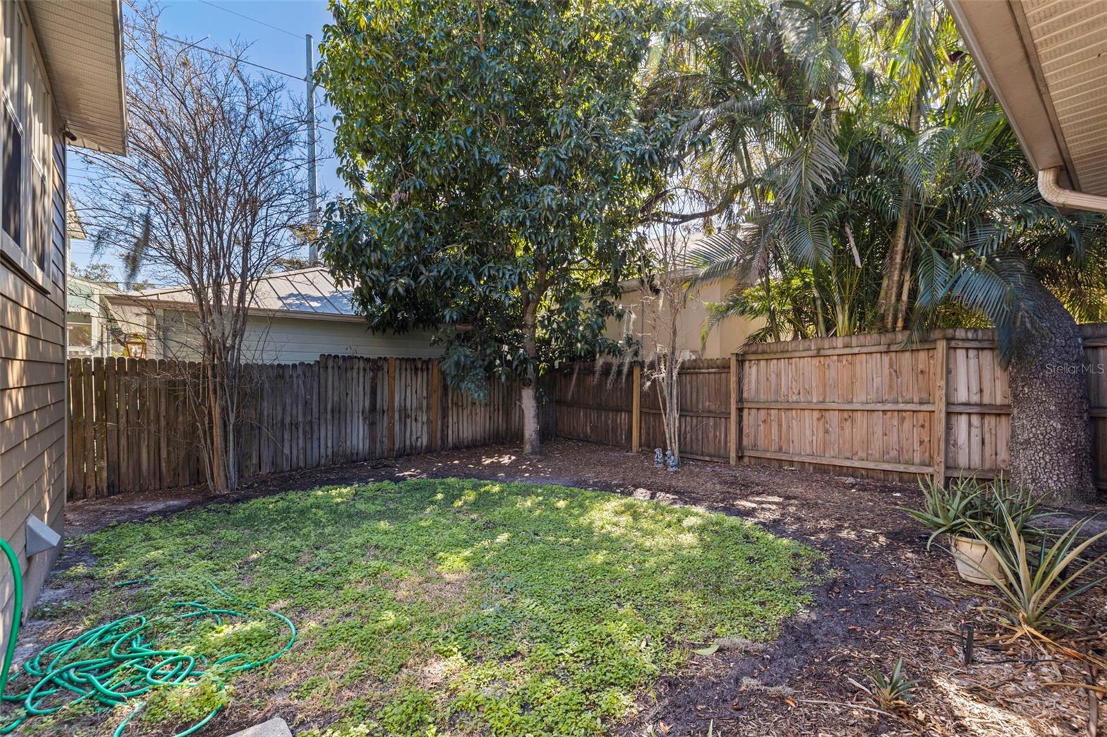 OAKELLARS - Residential