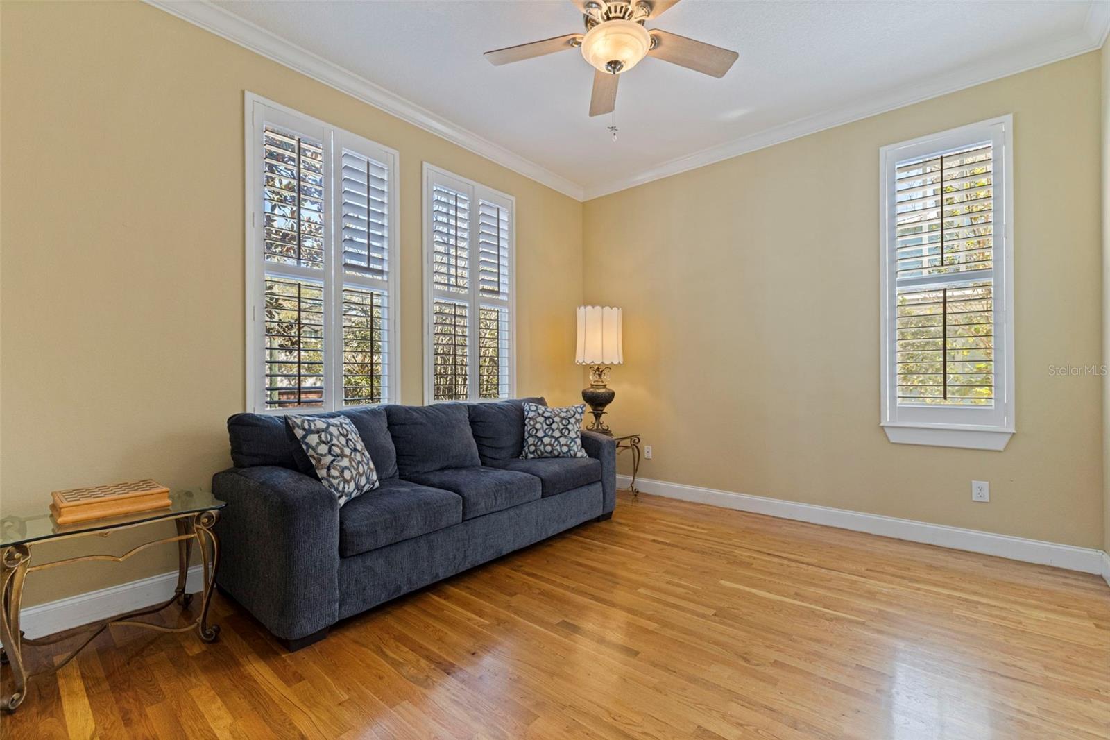 OAKELLARS - Residential