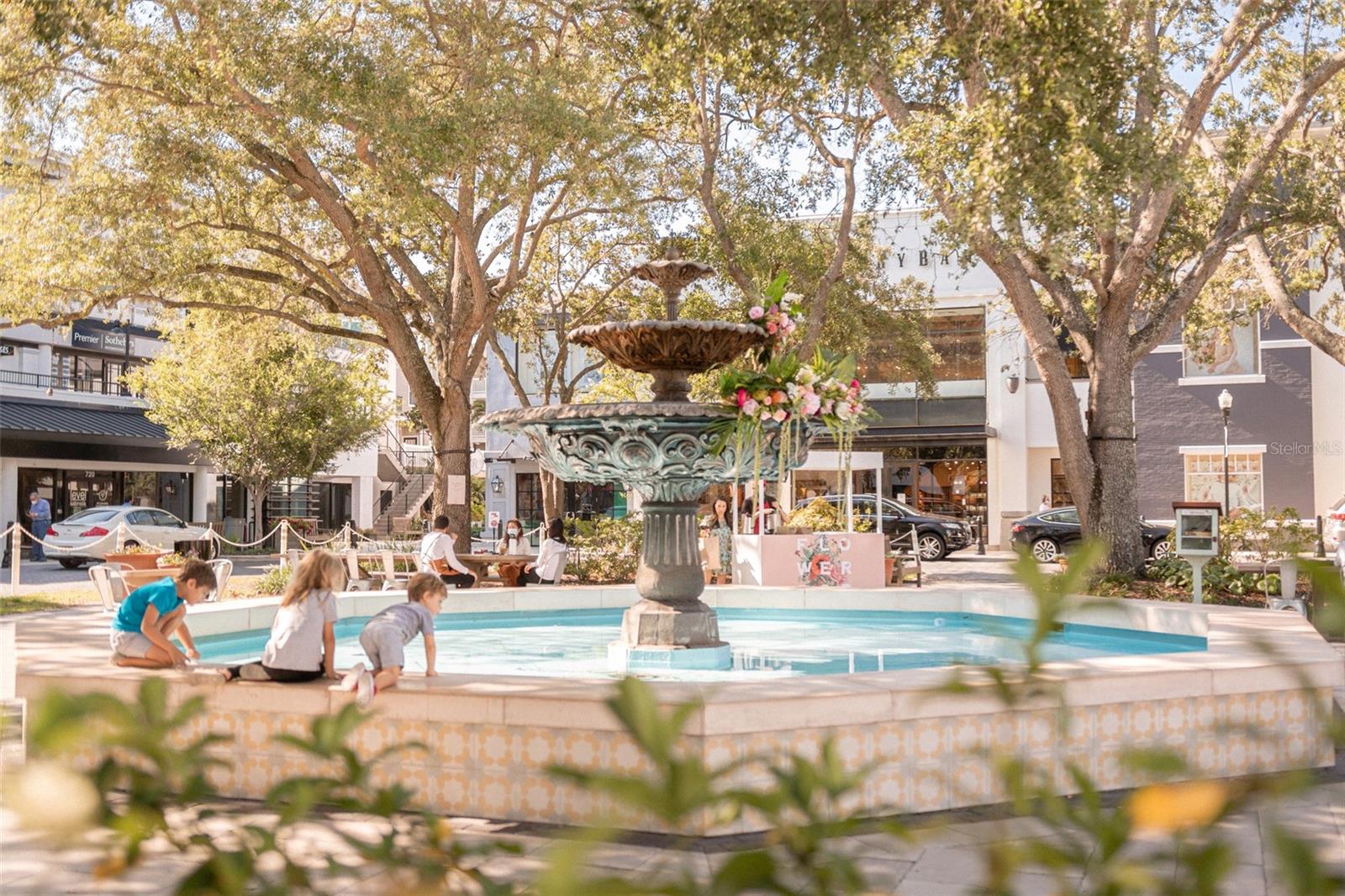 OAKELLARS - Residential