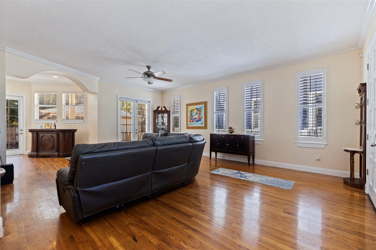 OAKELLARS - Residential