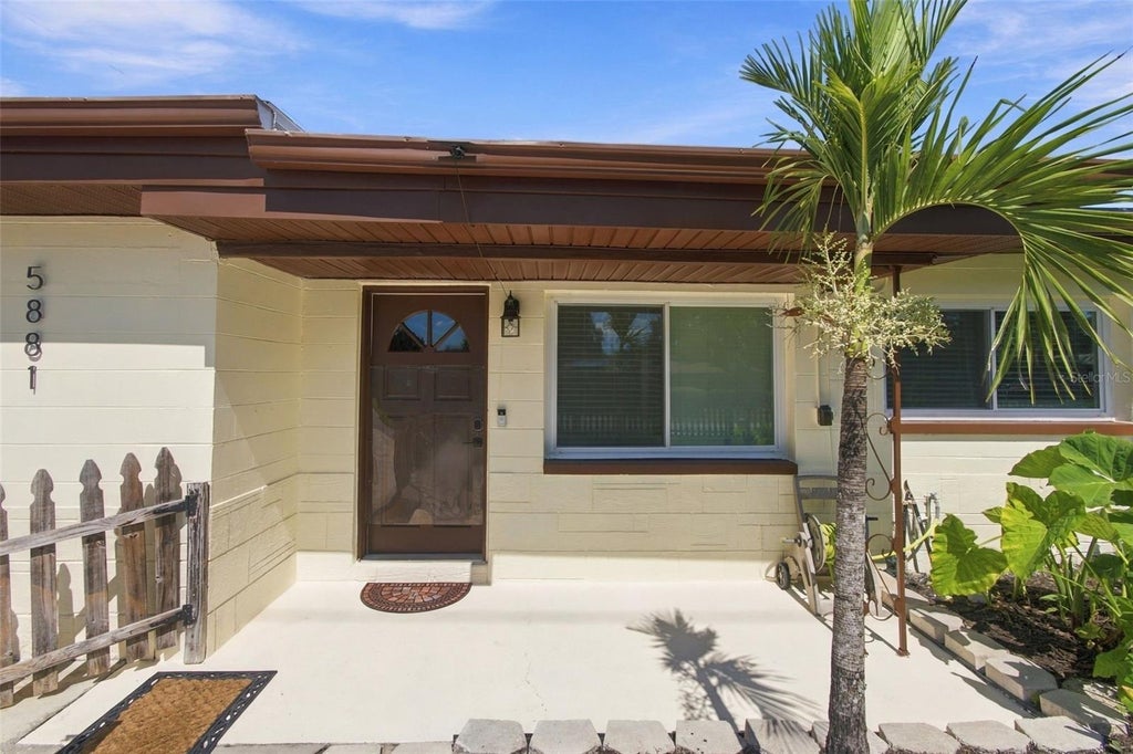 Photo of 5881 67th Avenue N, Pinellas Park, FL 33781 (MLS # TB8558967)