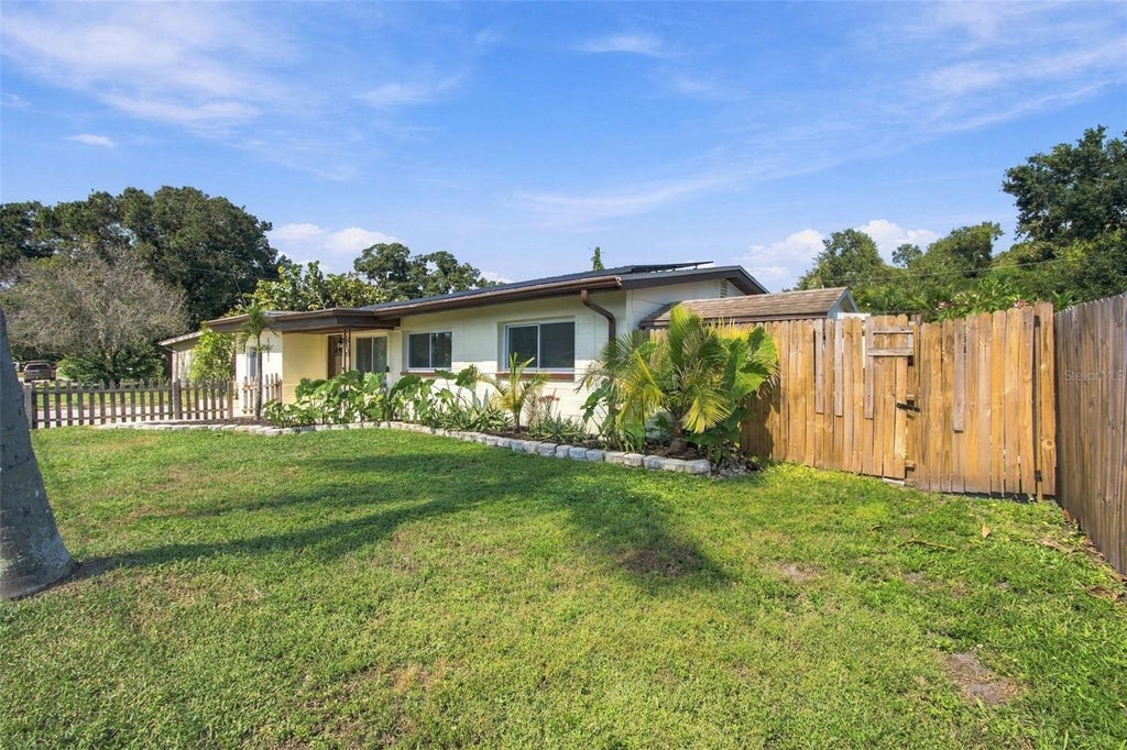 Photo of 5881 67th Avenue N, Pinellas Park, FL 33781 (MLS # TB8558967)
