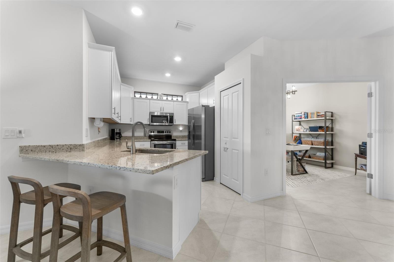 BISCAYNE LNDG II - Residential