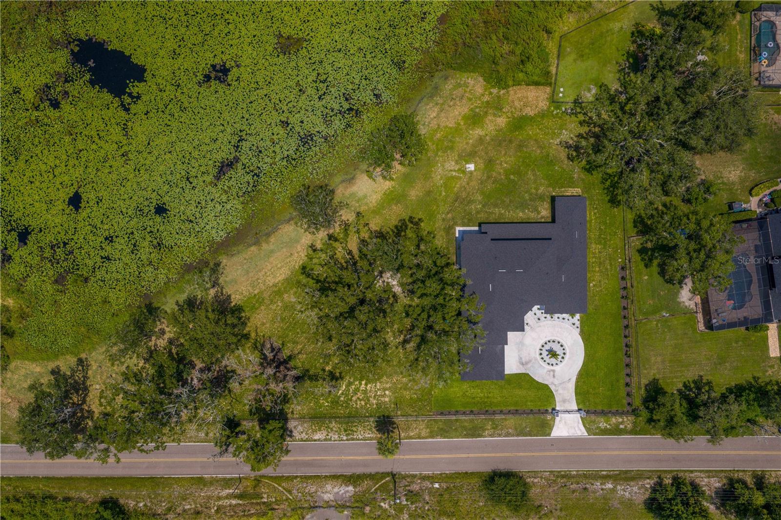 WELLINGTON MANORS - Residential