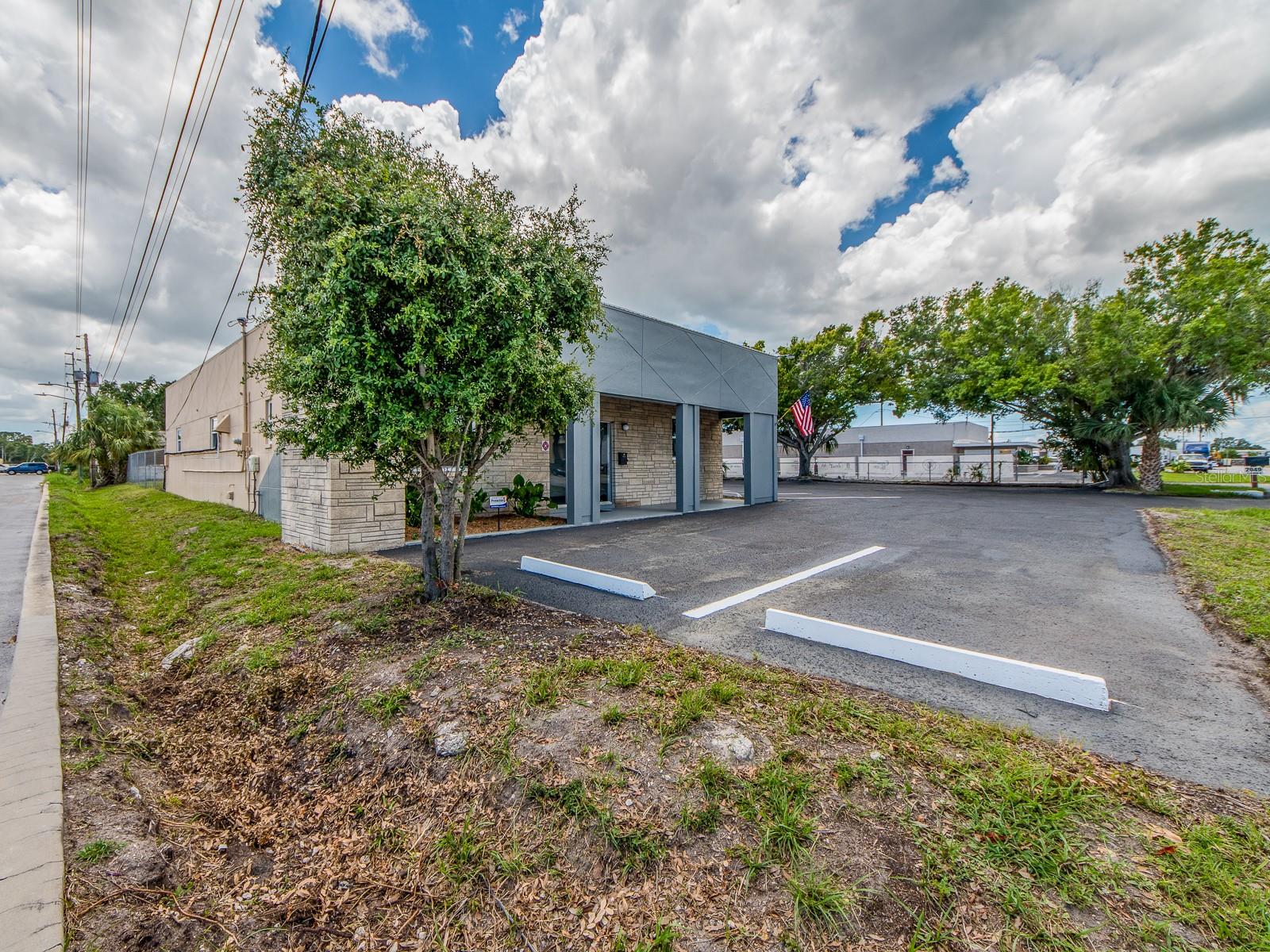 2051 RANGE ROAD