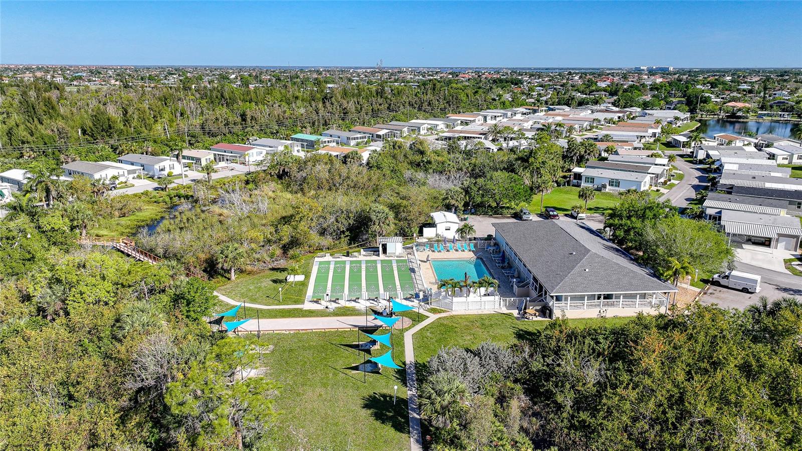 BUTTONWOOD - Residential