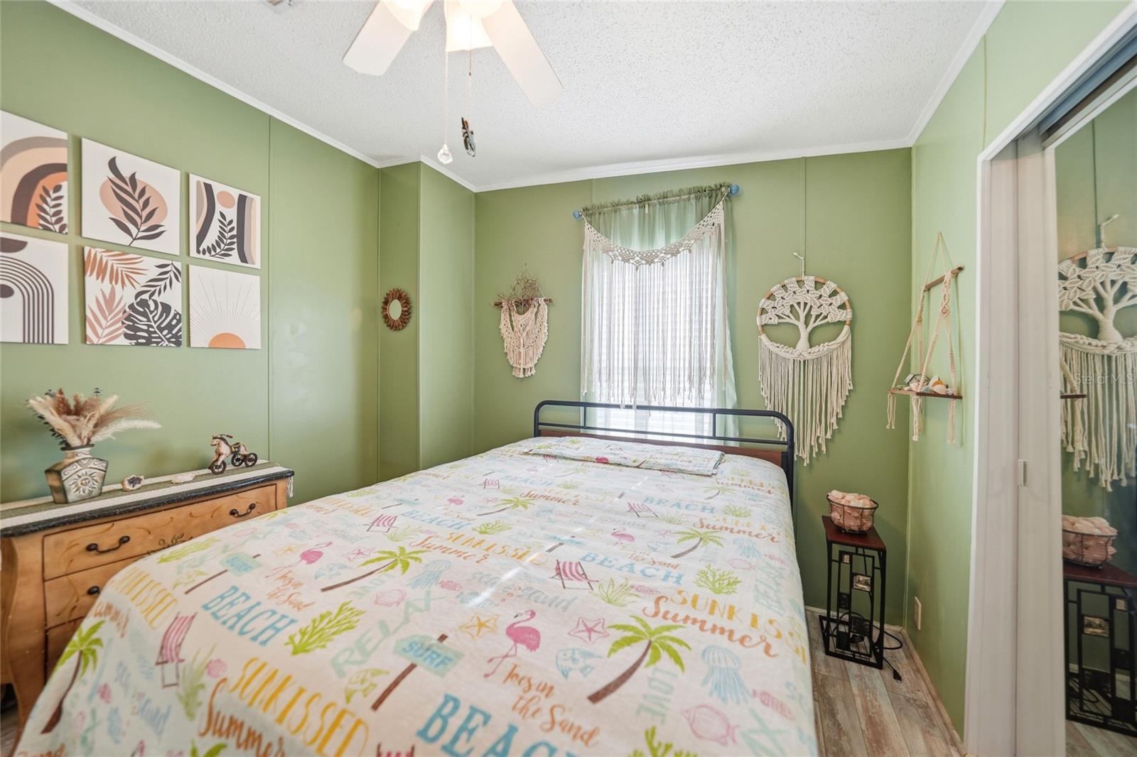 BUTTONWOOD - Residential