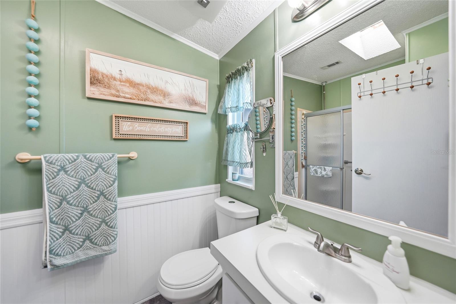 BUTTONWOOD - Residential