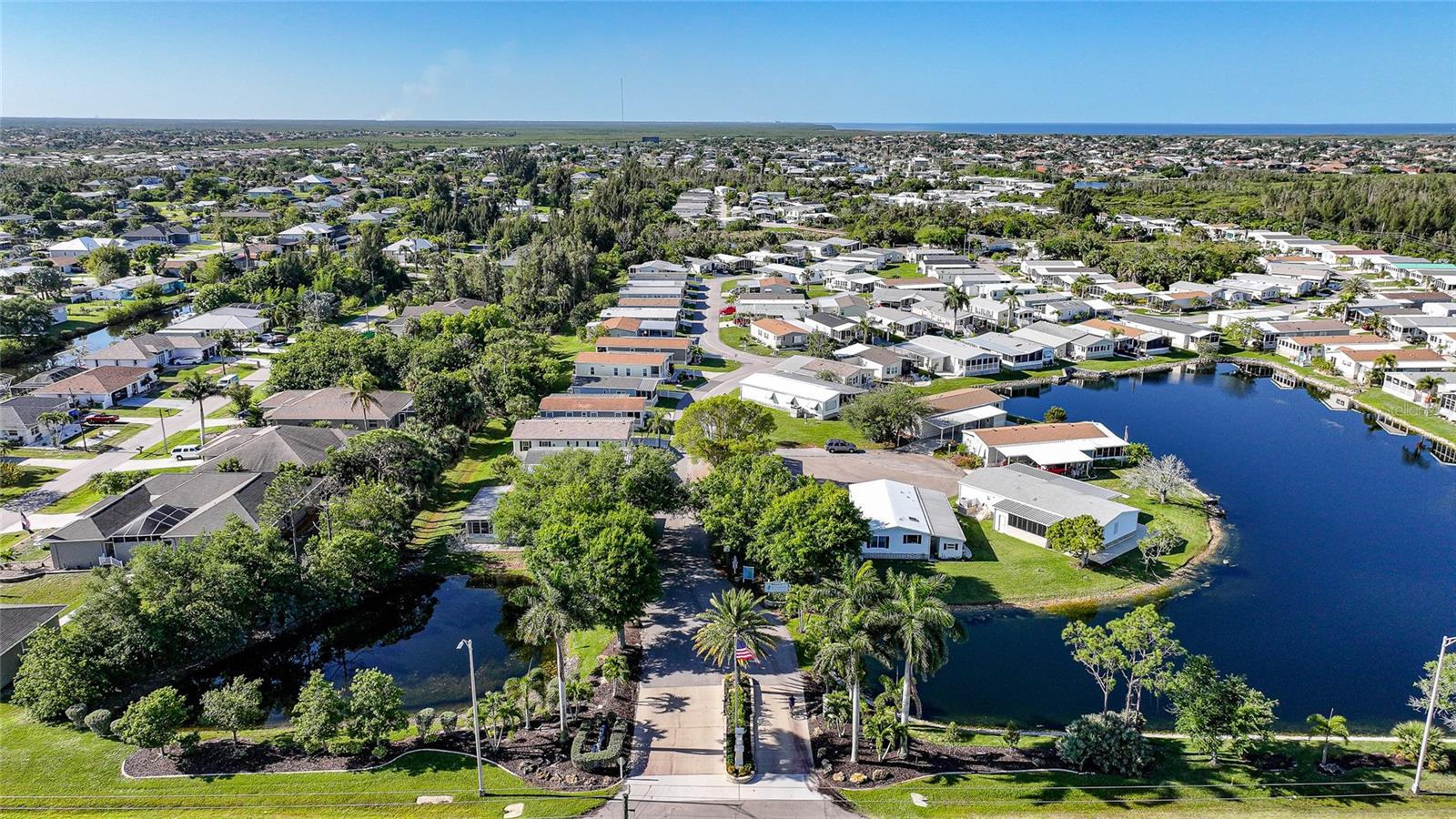 BUTTONWOOD - Residential