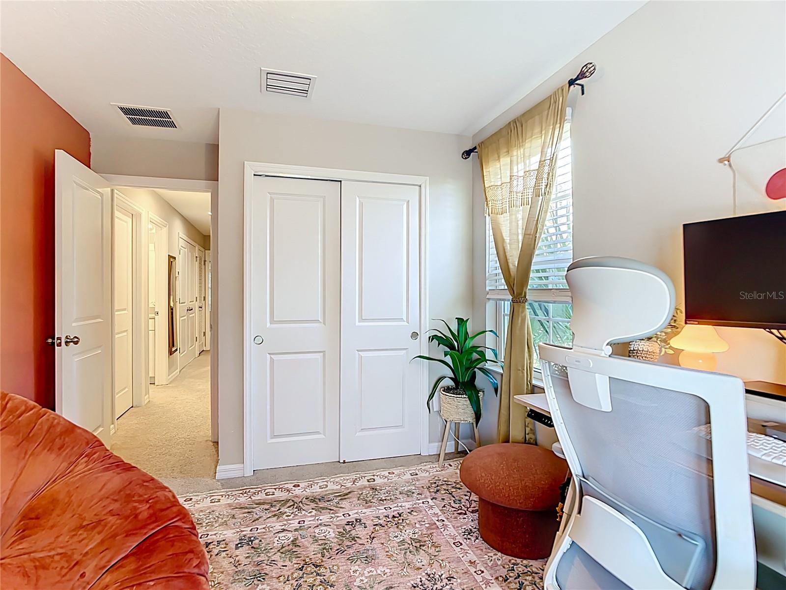 ARTISAN LAKES PRCL J PH I & II - Residential Lease