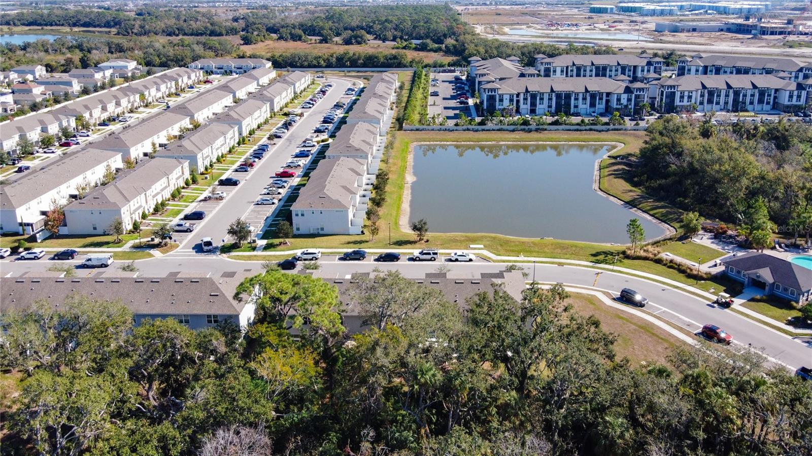 ARTISAN LAKES PRCL J PH I & II - Residential Lease