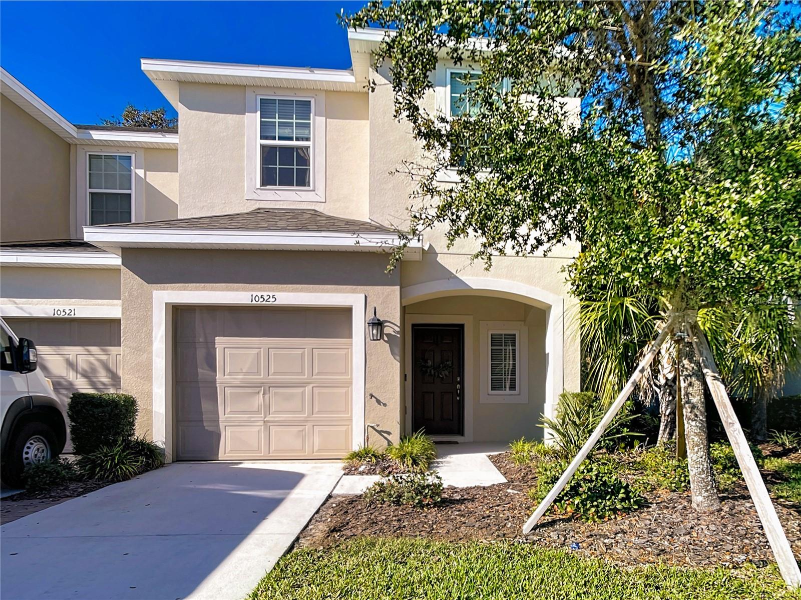 ARTISAN LAKES PRCL J PH I & II - Residential Lease