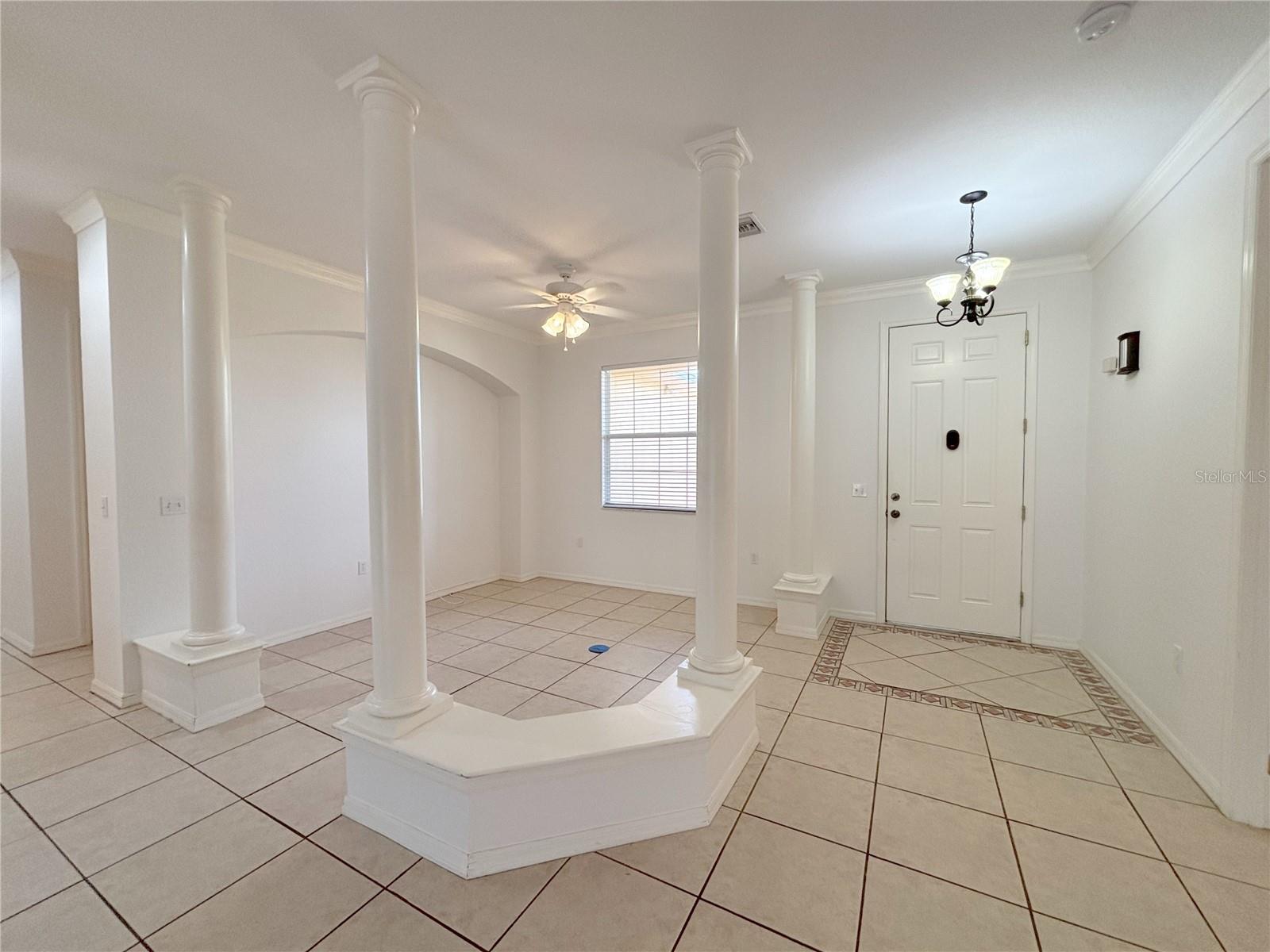 4469 TURNBERRY LANE